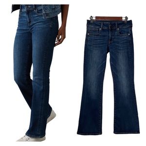 American Eagle Kick Boot Jeans Blue